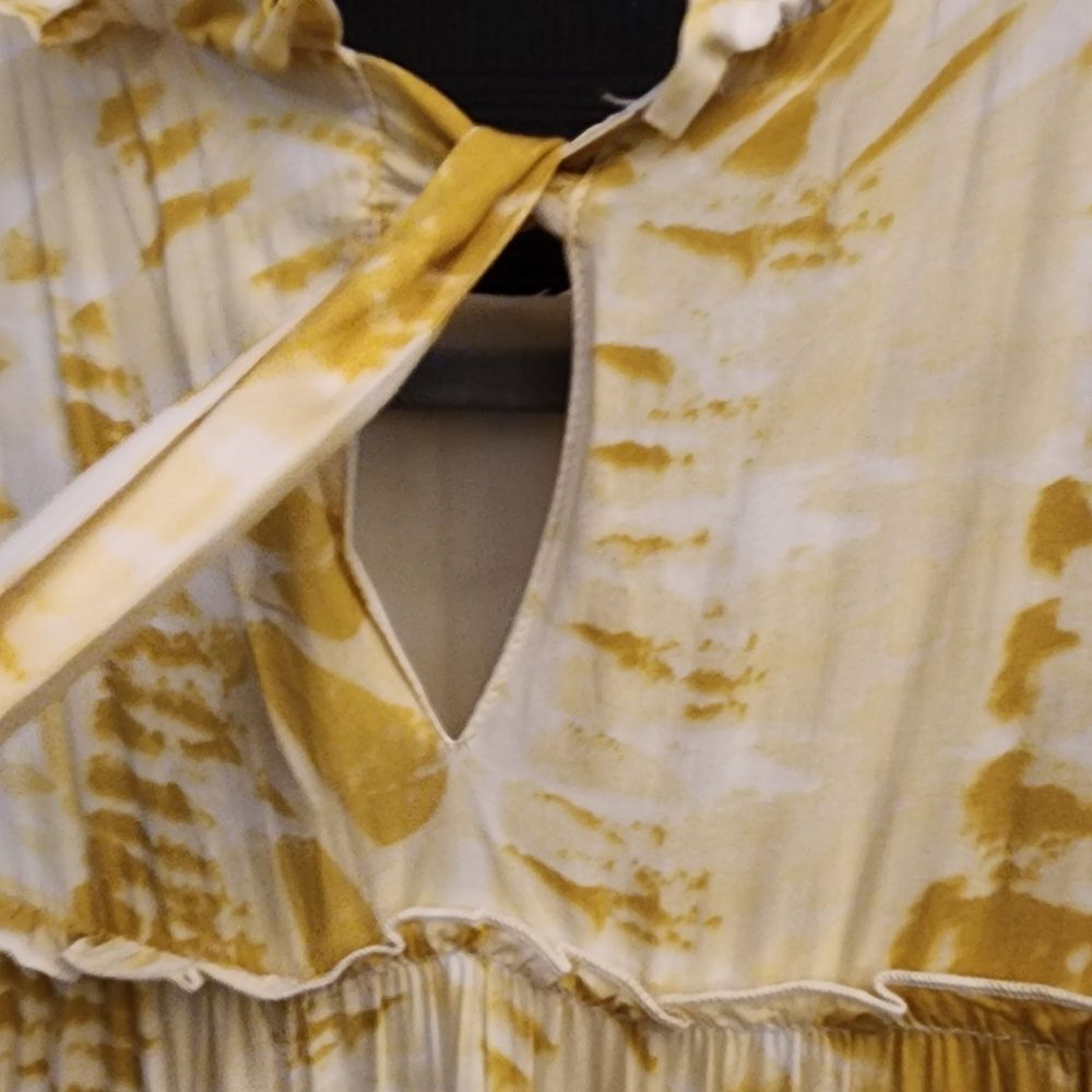 THML Tie Dye Tiered Dress - Picture 12 of 15